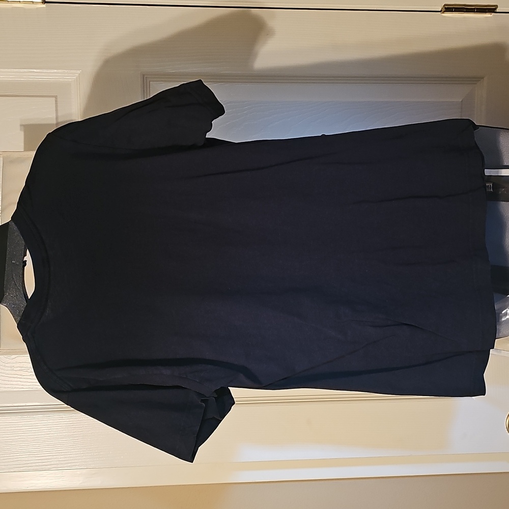 Unisex Drop Dead Gorgeous Tshirt - Picture 2 of 2